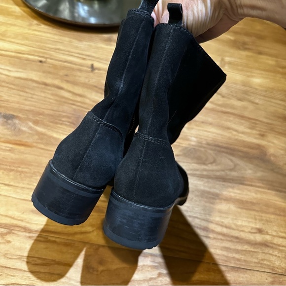 Elie Tahari Designer Women’s Black Suede Pull On Side Zip Boots Combat Style 41 - Picture 5 of 10